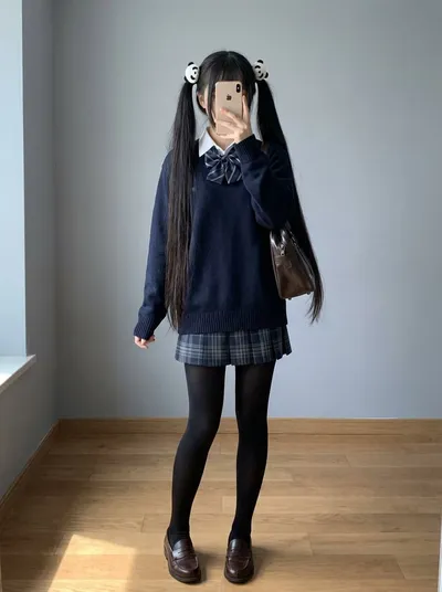 Replica Image Prompt generated by AIGH AI Graphics Hub